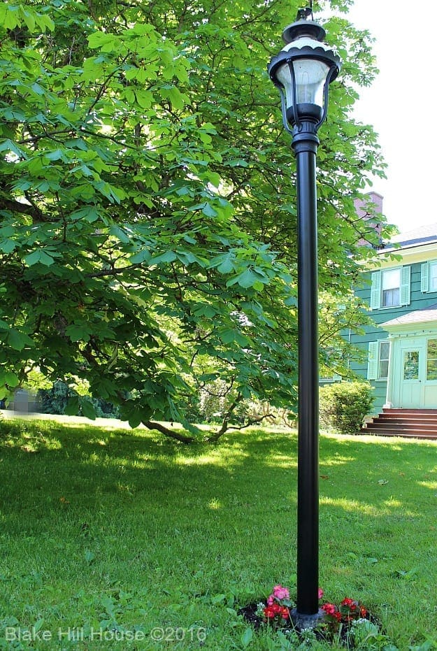 blakehillhousegaslamppost